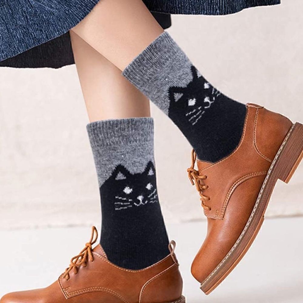 Multi-colored cat socks - Picture 5 of 6